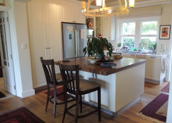 Open plan kitchen 2